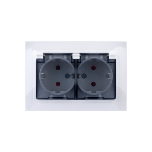 Розетка двойная 2П+З с защ. шт. и проз. крышкой 16А 250В IP44 (основание пластик) белая 