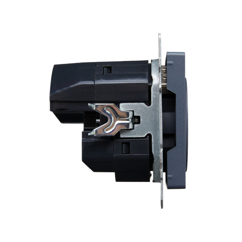 BRITE Розетка 1-местная с заземлением с защитными шторками 16А с USB A+A 5В 2,1А РЮш10-1-БрМ маренго IEK BRITE Розетка 1-местная с заземлением с защитными шторками 16А с USB A+A 5В 2,1А РЮш10-1-БрМ маренго IEK