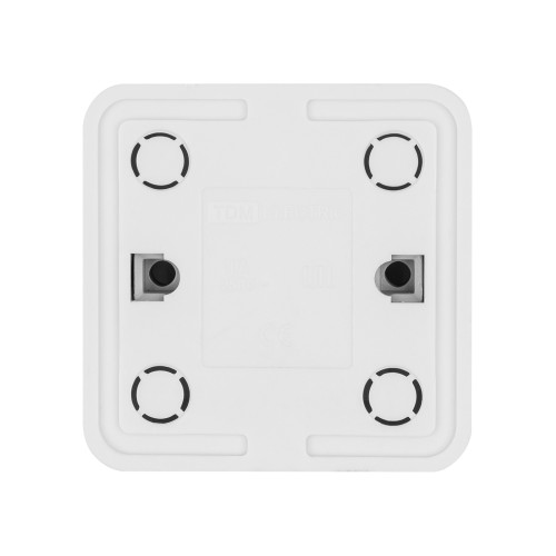 Розетка 2П открытой установки с з/ш IP20 10А, белая Розетка 2П открытой установки с з/ш IP20 10А, белая