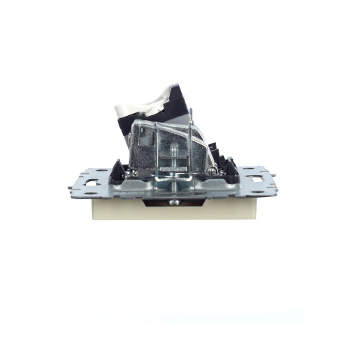 BRITE Розетка двойная TV+RJ45 кат.5E РТВ/РК12-БрКр бежевый IEK BRITE Розетка двойная TV+RJ45 кат.5E РТВ/РК12-БрКр бежевый IEK
