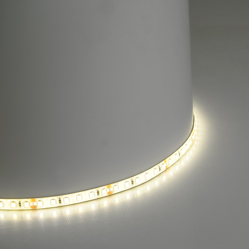 Светодиодная LED лента Feron LS511, 120SMD(2835)/м 11Вт/м 24V 5000*8*1.22мм 3000К IP65