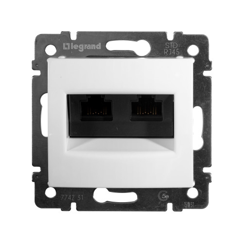 VALENA Розетка компьютерная двойная RJ45 категория 5Е UTP с захватами белый VALENA Розетка компьютерная двойная RJ45 категория 5Е UTP с захватами белый