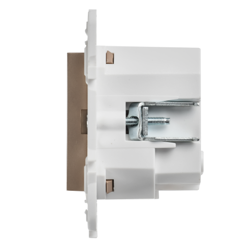 SKANDY Розетка с заземлением с защитными шторками 16А с USB C 18Вт SK-R17Sa песочный IEK