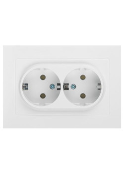 Розетка Intro Accent 6-205-01 2X2P+E Schuko 16А-250В IP20 СУ AL/CU бел. Intro Б0063485