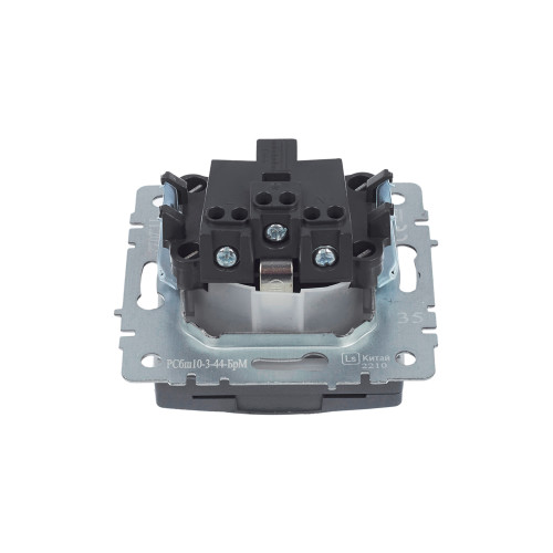 BRITE Розетка 1-местная с заземлением с защитными шторками и крышкой 16А IP44 РСбш10-3-44-БрМ маренго IEK BRITE Розетка 1-местная с заземлением с защитными шторками и крышкой 16А IP44 РСбш10-3-44-БрМ маренго IEK