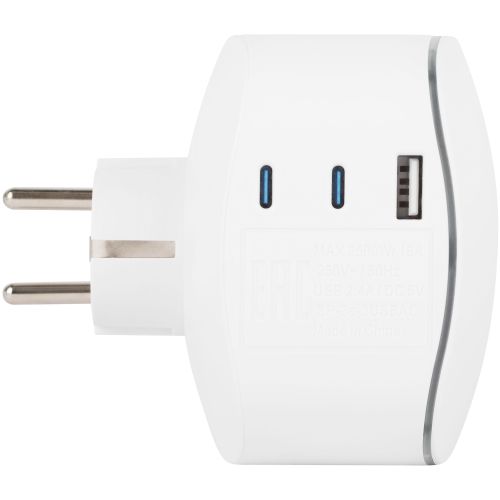 Разветвитель 3-м SP-3e-3USBAC-W + 3 USB A+C с заземл. со шторками 16А бел. Эра Б0069081 Разветвитель 3-м SP-3e-3USBAC-W + 3 USB A+C с заземл. со шторками 16А бел. Эра Б0069081
