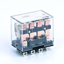 Пром. реле 4 к. с LED 10А 12В DC
