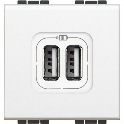 Livinglight Разъём для зарядки 2хUSB бел