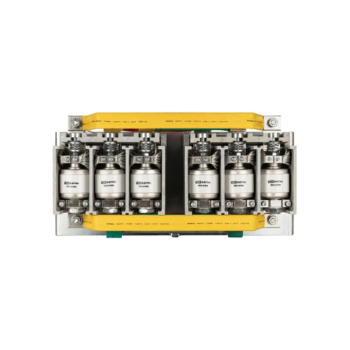 Контактор вакуумный КВТР-1,14-4/400, 380В AC/DC, 8НО+6НЗ, реверсивный TDM Контактор вакуумный КВТР-1,14-4/400, 380В AC/DC, 8НО+6НЗ, реверсивный TDM