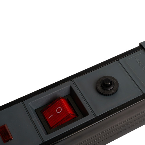 Сетевой фильтр 6-местный с/з STEKKER 3x1мм2, 3 м, 220В, 16А, серия Techno, HM22-61-03, черный Сетевой фильтр 6-местный с/з STEKKER 3x1мм2, 3 м, 220В, 16А, серия Techno, HM22-61-03, черный