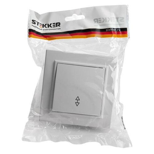 Переключатель 1-клавишный STEKKER PSW10-9005-01, 250В, 10А, серия Эрна, белый Переключатель 1-клавишный STEKKER PSW10-9005-01, 250В, 10А, серия Эрна, белый