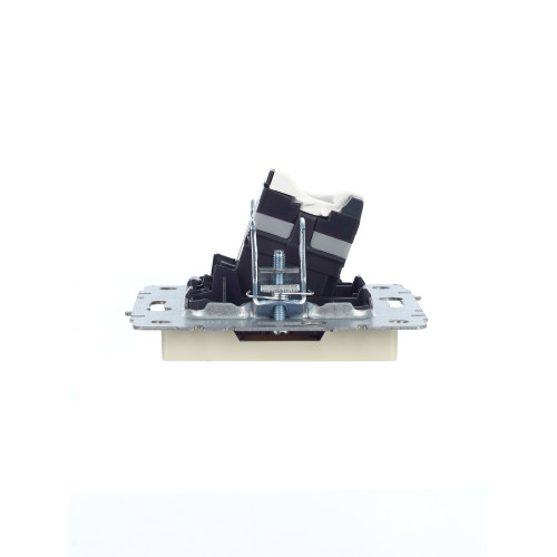 BRITE Розетка компьютерная RJ45 кат.5E РК10-БрКр бежевый IEK BRITE Розетка компьютерная RJ45 кат.5E РК10-БрКр бежевый IEK