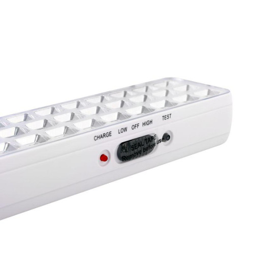 Светильник светодиодный LA-112 30LED 220В аккумуляторный Li-ion бел. Camelion 13149 Светильник светодиодный LA-112 30LED 220В аккумуляторный Li-ion бел. Camelion 13149