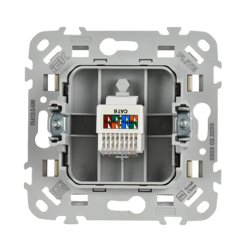 FLITE Розетка компьютерная RJ45 категория 6 UTP РК6-1-0-ФлСл сливочный IEK FLITE Розетка компьютерная RJ45 категория 6 UTP РК6-1-0-ФлСл сливочный IEK