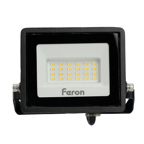 Светодиодный прожектор Feron LL-920 IP65 30W 4000K