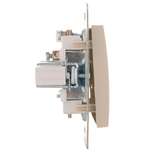 Розетка телевизионная оконечная TV СП Karina механизм крем. LEZARD 707-0388-130 Розетка телевизионная оконечная TV СП Karina механизм крем. LEZARD 707-0388-130