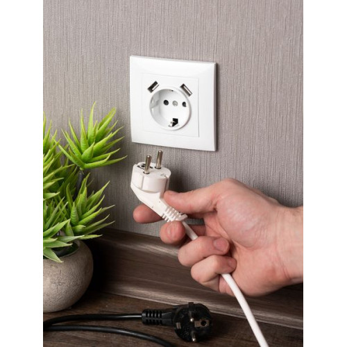 Валенсия розетка 1-местная с/з 16А белая с защ. штор. с 2 USB 2,1А EKF Валенсия розетка 1-местная с/з 16А белая с защ. штор. с 2 USB 2,1А EKF