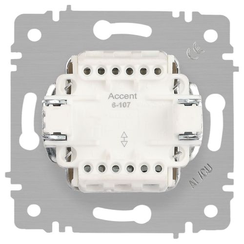 Переключатель 2-кл. СП Accent 6-107-06 10А IP20 250В AL/CU перламутр. Intro Б0063566 Переключатель 2-кл. СП Accent 6-107-06 10А IP20 250В AL/CU перламутр. Intro Б0063566