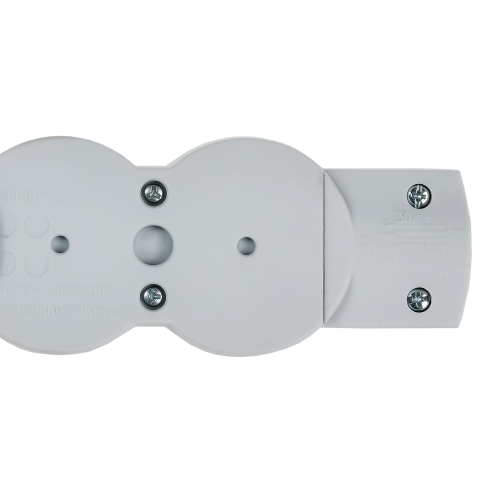 STANDARD Колодка для удлинителя с заземлением К03 3 места белая IEK STANDARD Колодка для удлинителя с заземлением К03 3 места белая IEK