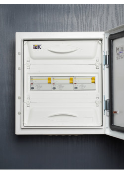 IEK MDV10-4-032-300