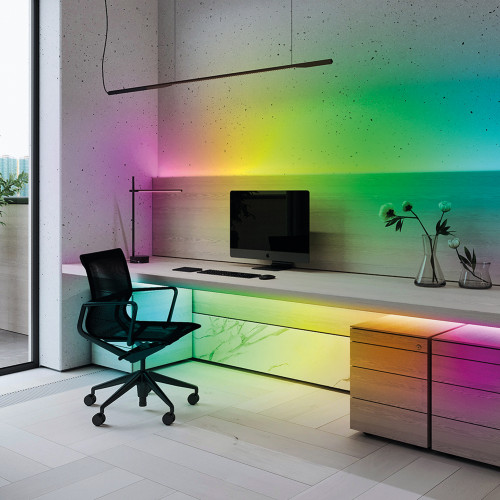 Светодиодная LED лента Feron LS606, 60SMD(5050)/m 14.4W/m 12V 3m RGB с адаптером с вилкой, контроллером с пультом в комплекте Светодиодная LED лента Feron LS606, 60SMD(5050)/m 14.4W/m 12V 3m RGB с адаптером с вилкой, контроллером с пультом в комплекте