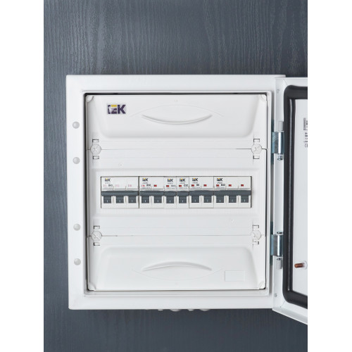 ARMAT Автоматический выключатель M10N 2P D 6А IEK ARMAT Автоматический выключатель M10N 2P D 6А IEK