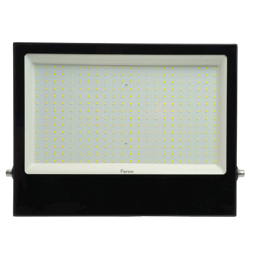 Светодиодный прожектор Feron LL-925 IP65 250W 6400K