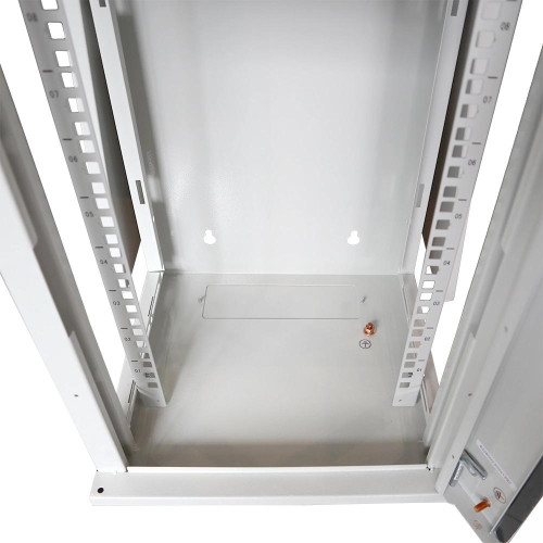Шкаф коммутационный Lanmaster (TWT-CBW10G-6U-3X3-GY) настенный 6U 312x300мм пер.дв.стекл 30кг серый Шкаф коммутационный Lanmaster (TWT-CBW10G-6U-3X3-GY) настенный 6U 312x300мм пер.дв.стекл 30кг серый