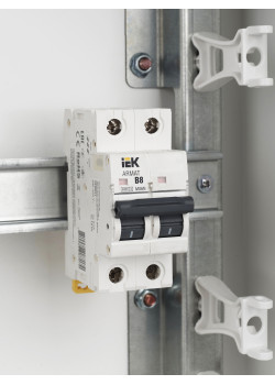 IEK AR-M06N-2-B008