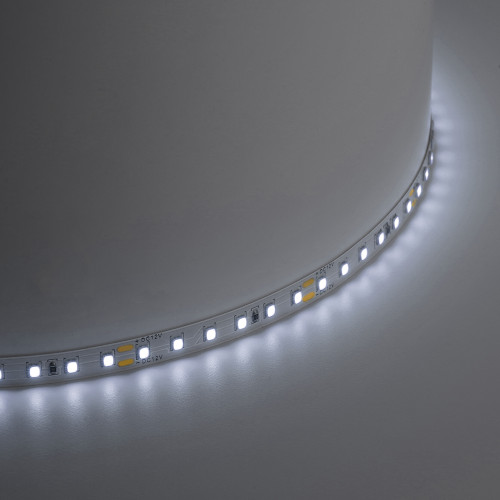 Лента светодиодная SST02 SAFFIT 120SMD(2835)/м 9.6Вт/м 12V 5000*8*1.22мм 6500К, IP20 Лента светодиодная SST02 SAFFIT 120SMD(2835)/м 9.6Вт/м 12V 5000*8*1.22мм 6500К, IP20