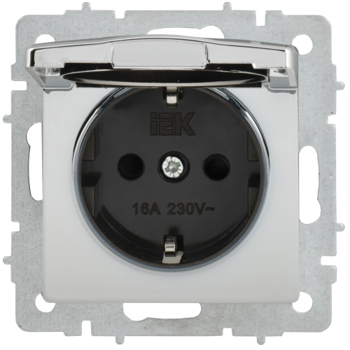 BRITE Розетка 1-местная с заземлением с защитными шторками и крышкой 16А IP20 РСбш10-3-БрГН металл хром/никель IEK BRITE Розетка 1-местная с заземлением с защитными шторками и крышкой 16А IP20 РСбш10-3-БрГН металл хром/никель IEK