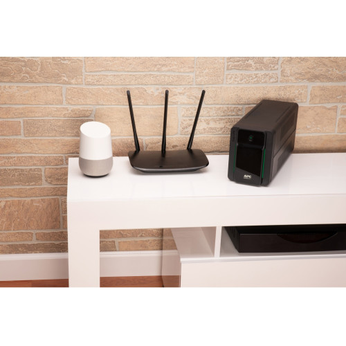 APC Easy UPS 900VA, 480W, Line Interactive, Automatic Volt Regulation, 140-300V, (2) Schuko CEE 7 Sockets Battery backup, input cord 1.2m, dimensions (HxWxD) 160 x 120 x 355 mm, weight 6kg, standard warranty 2 years. APC Easy UPS 900VA, 480W, Line Interactive, Automatic Volt Regulation, 140-300V, (2) Schuko CEE 7 Sockets Battery backup, input cord 1.2m, dimensions (HxWxD) 160 x 120 x 355 mm, weight 6kg, standard warranty 2 years.