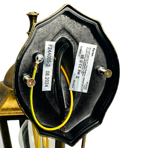Светильник садово-парковый Feron 6102/PL6102 шестигранный на стену вниз 60W E27 230V, черное золото Светильник садово-парковый Feron 6102/PL6102 шестигранный на стену вниз 60W E27 230V, черное золото