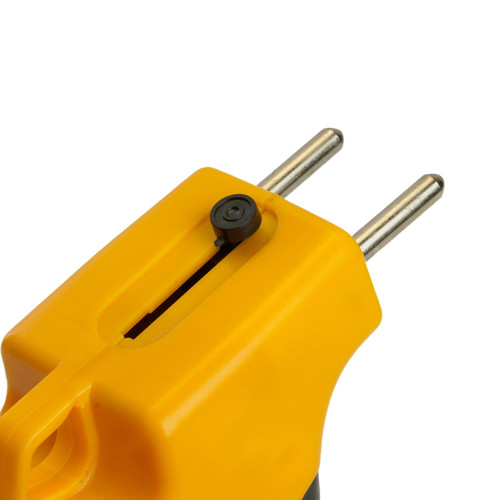 Фонарь аккумуляторный, 15 LED DC (свинцово-кислотная батарея), желтый, TH2295 (TH93C) Фонарь аккумуляторный, 15 LED DC (свинцово-кислотная батарея), желтый, TH2295 (TH93C)