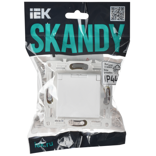 SKANDY Розетка 1-местная с заземлением с защитными шторками и крышкой 16А IP44 SK-R11W арктический белый IEK SKANDY Розетка 1-местная с заземлением с защитными шторками и крышкой 16А IP44 SK-R11W арктический белый IEK