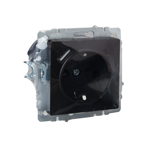BRITE Розетка 1-местная с заземлением с защитными шторками 16А с USB A+C 18Вт РЮш11-1-БрЧ черный IEK