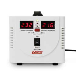 Стабилизатор POWERMAN AVS 1000D, ступенчатый регулятор, цифровые индикаторы уровней напряжения, 1000ВА, 140-260В, максимальный входной ток 7А, 2 евророзетки, IP-20, напольный,  200мм х 150мм х 140мм, 2,3 кг./ Stabilizer POWERMAN AVS 1000D, step-type regul