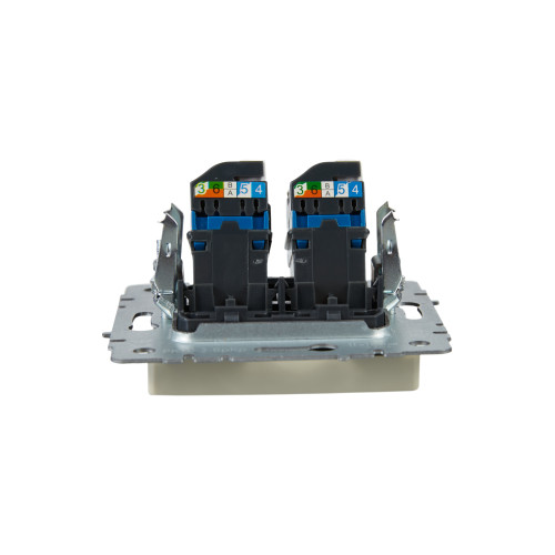 BRITE Розетка компьютерная двойная RJ45 кат.6 РК11-2-БрКр бежевый IEK BRITE Розетка компьютерная двойная RJ45 кат.6 РК11-2-БрКр бежевый IEK