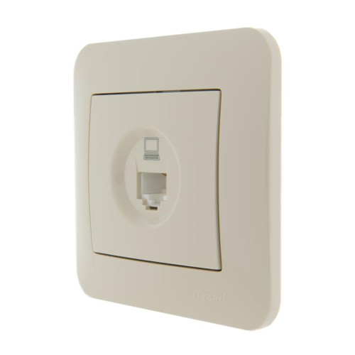 Розетка компьютерная 1-м СП Karina RJ45 механизм крем. LEZARD 707-0388-139 Розетка компьютерная 1-м СП Karina RJ45 механизм крем. LEZARD 707-0388-139