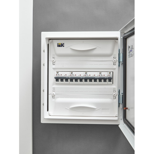 ARMAT Автоматический выключатель M10N 3P D 10А IEK ARMAT Автоматический выключатель M10N 3P D 10А IEK
