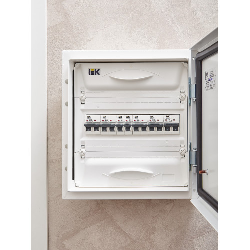 ARMAT Автоматический выключатель M10N 1P C 2А IEK