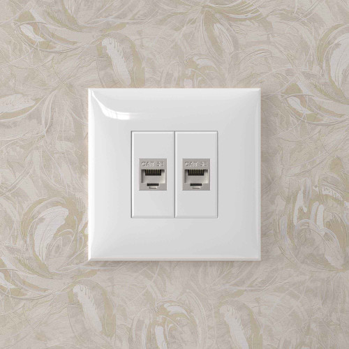 Компьютерная розетка RJ-45 без шторки в стену, кат.5e двойная экранированная, Avanti, белое облако Компьютерная розетка RJ-45 без шторки в стену, кат.5e двойная экранированная, Avanti, белое облако