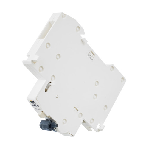 ARMAT Аварийный контакт AR-AUX-AC 240...415В IEK ARMAT Аварийный контакт AR-AUX-AC 240...415В IEK