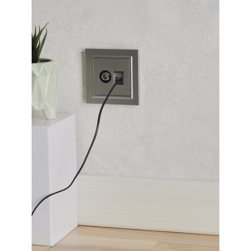 BRITE Розетка двойная TV+RJ45 кат.5E РТВ/РК12-БрС сталь IEK BRITE Розетка двойная TV+RJ45 кат.5E РТВ/РК12-БрС сталь IEK