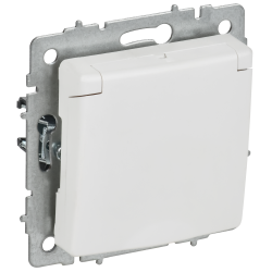 BRITE Розетка 1-местная с заземлением с защитными шторками и крышкой 16А IP20 РСбш10-3-БрАБ арктический белый IEK
