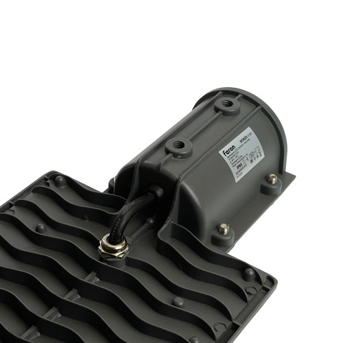 Светодиодный уличный консольный светильник Feron SP3036 150W 6400K 230V, серый Светодиодный уличный консольный светильник Feron SP3036 150W 6400K 230V, серый