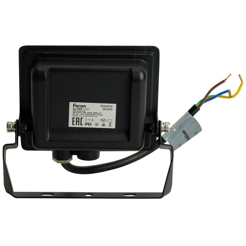 Светодиодный прожектор Feron LL-920 IP65 30W 6400K