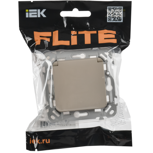 FLITE Розетка с заземлением с защитными шторками и крышкой безвинтовое крепление 16А IP44 РСшкр11-1-44-ФлЛ льняной IEK