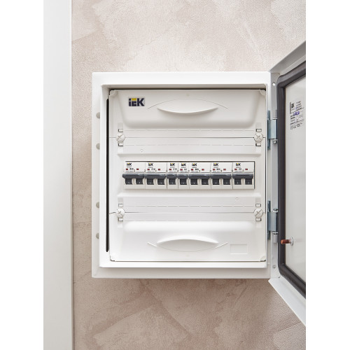 ARMAT Автоматический выключатель M06N 1P C 2А IEK