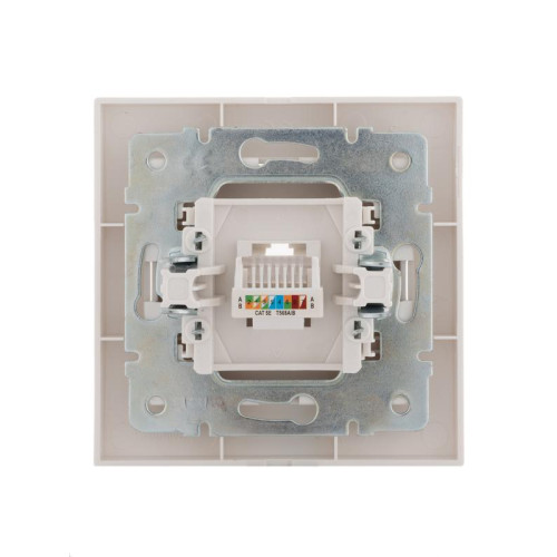 Розетка компьютерная 1-м СП Rain RJ45 бел. LEZARD 703-0202-139 Розетка компьютерная 1-м СП Rain RJ45 бел. LEZARD 703-0202-139